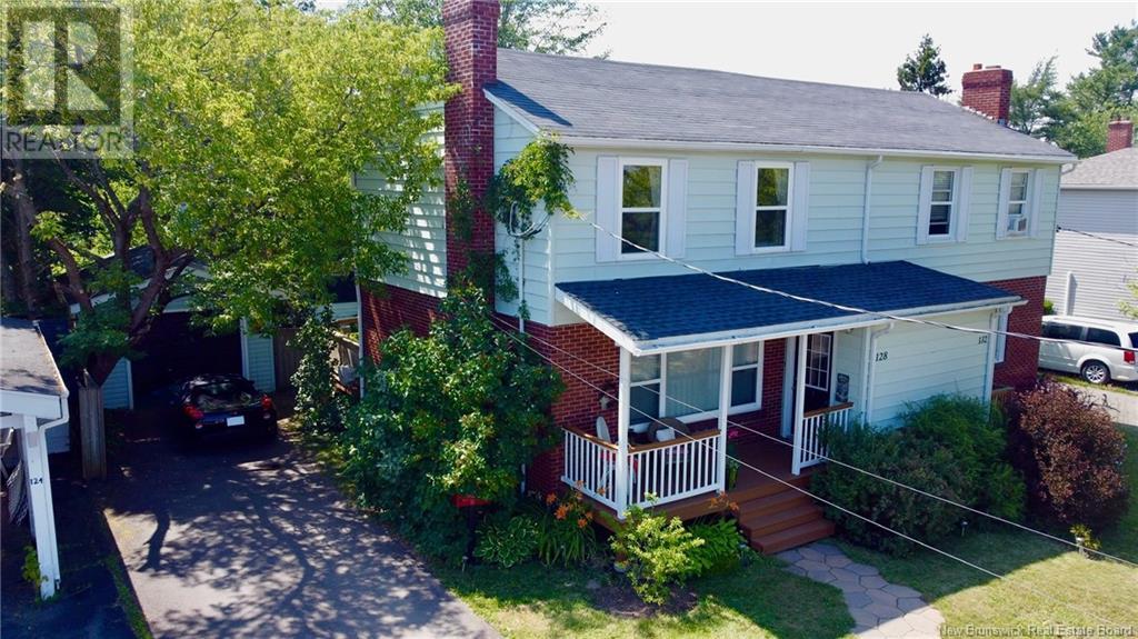 128 Edgett Ave, Moncton, NB E1C 7B3