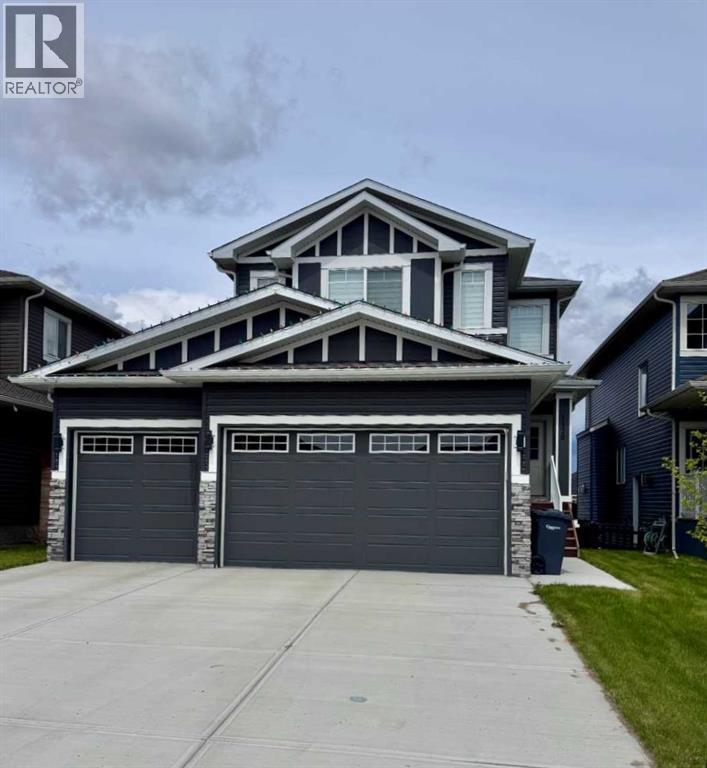 1120 Iron Landing Way, Crossfield, AB T0M 0S0