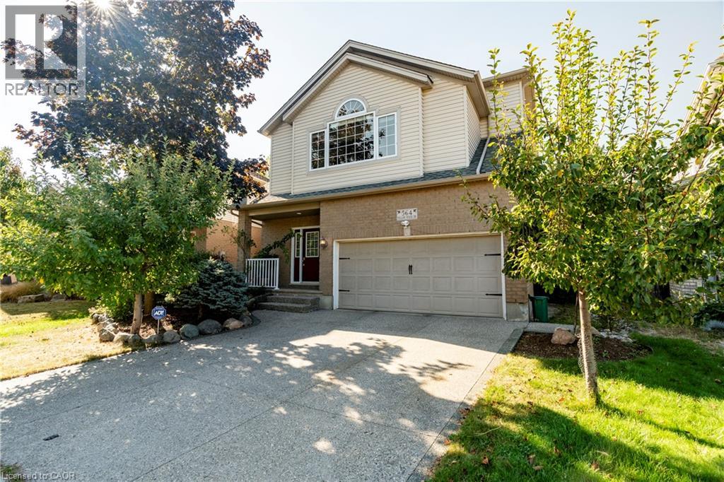 564 Willow Wood Dr, Waterloo, ON N2T 2T5