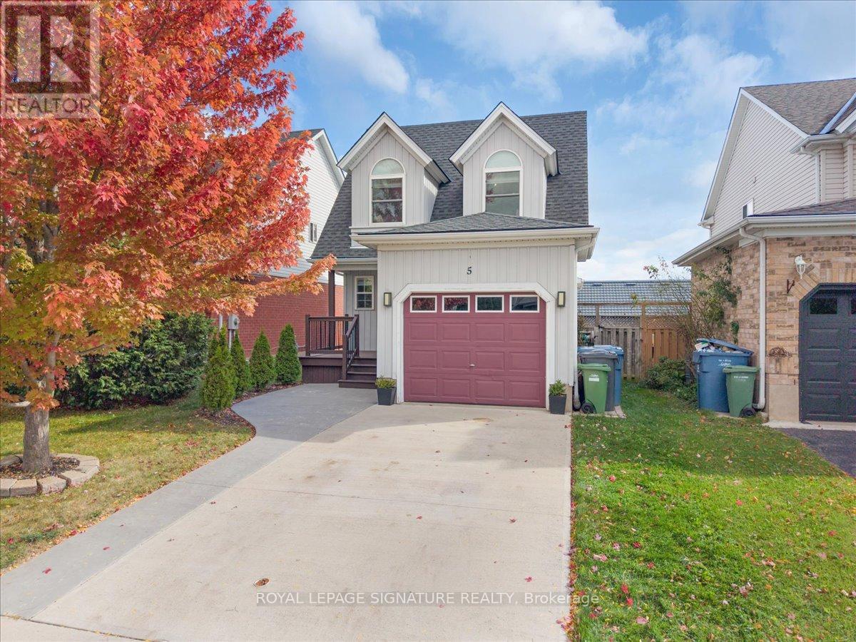 5 Fleming Rd, Guelph Grange Road, ON N1E 7G3