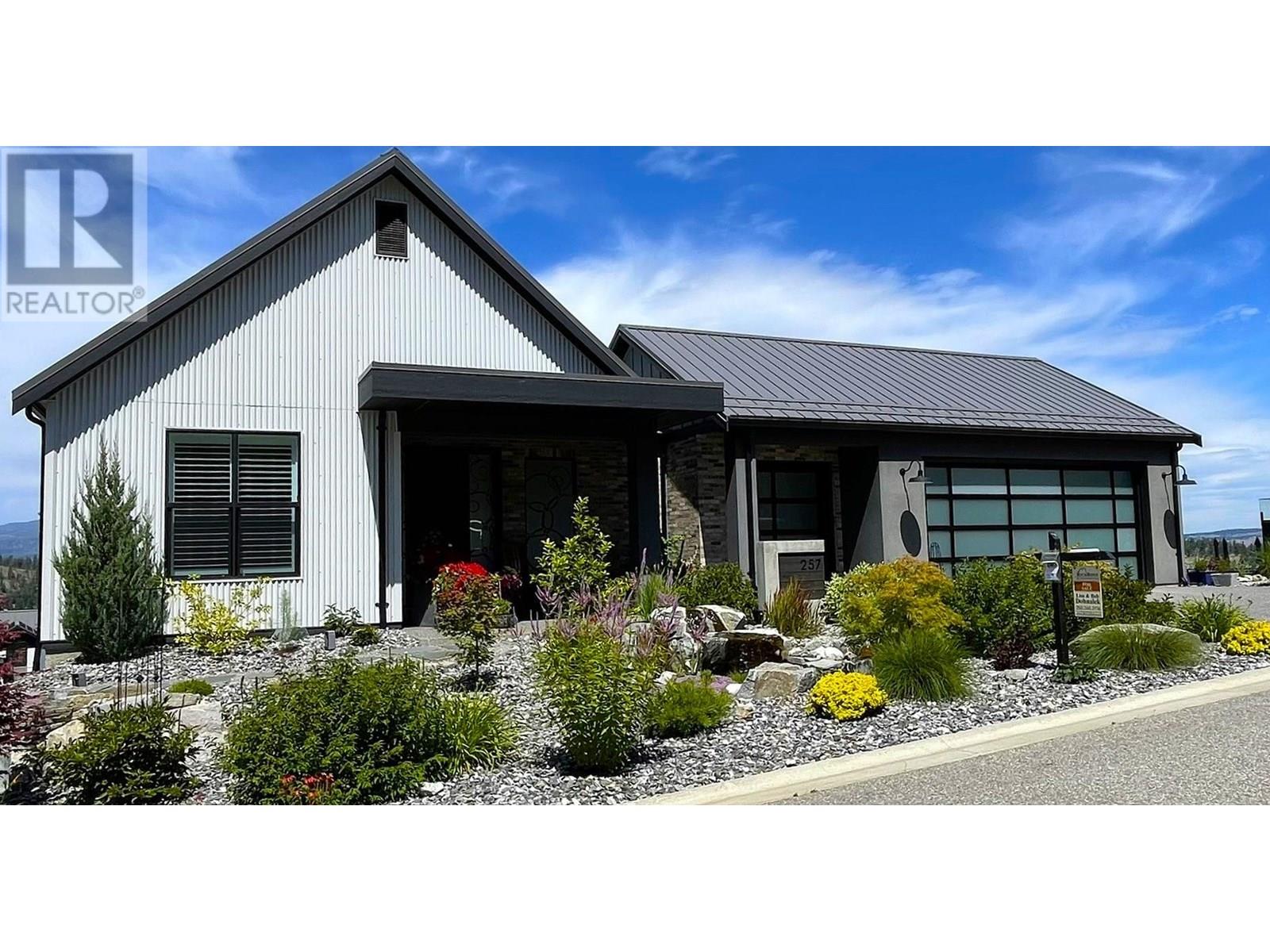 257 Ashcroft Ct, Vernon, BC V1H 2M1