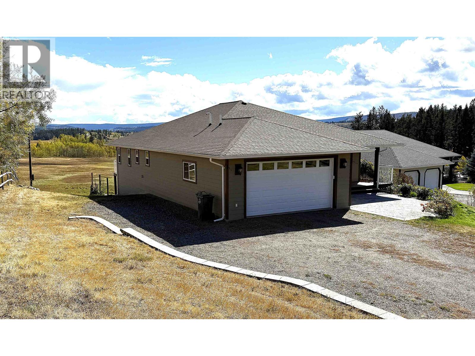 5072 Block Drive, 108 Mile Ranch, BC V0K 2Z0