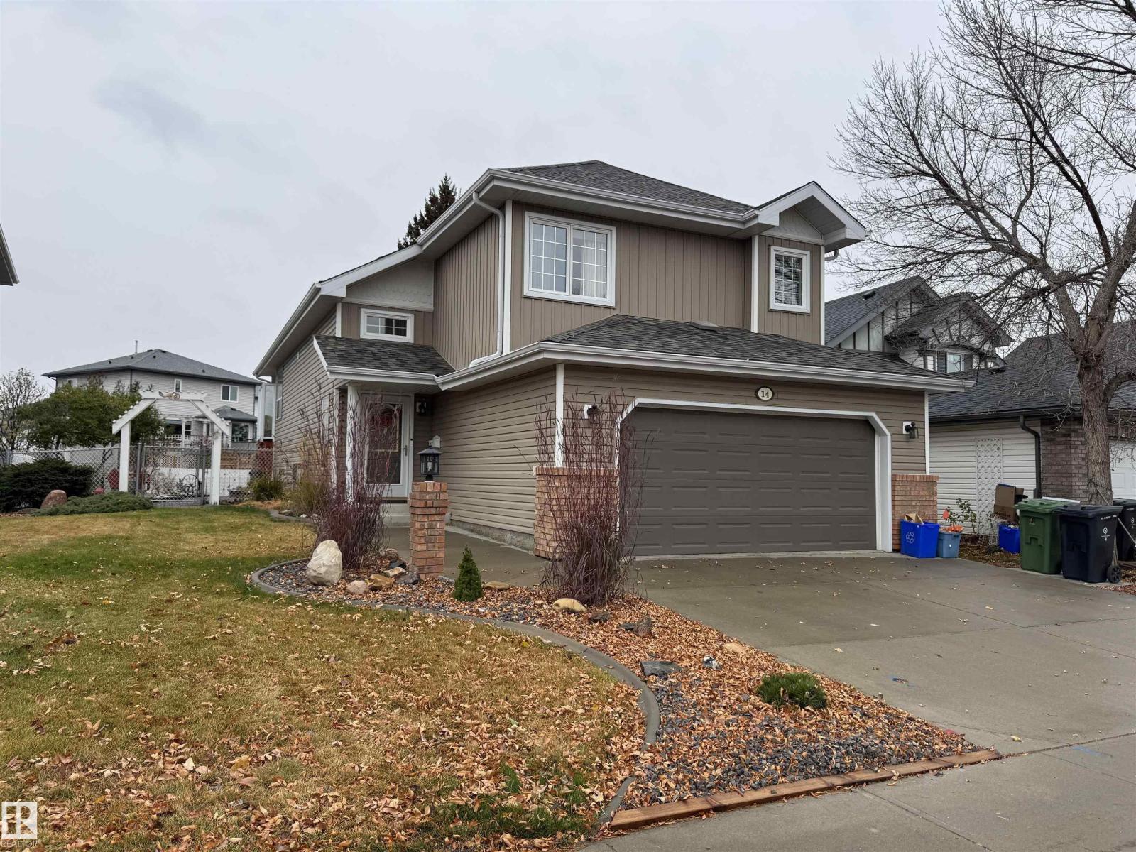 14 Westwood Way, Fort Saskatchewan, AB T8L 4G4
