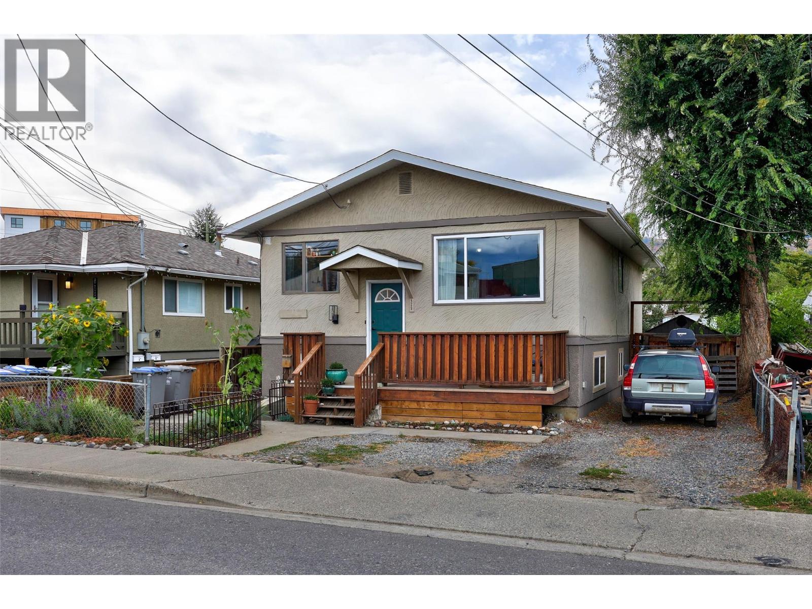 429 Mackenzie Ave, Kamloops, BC V2B 3T6