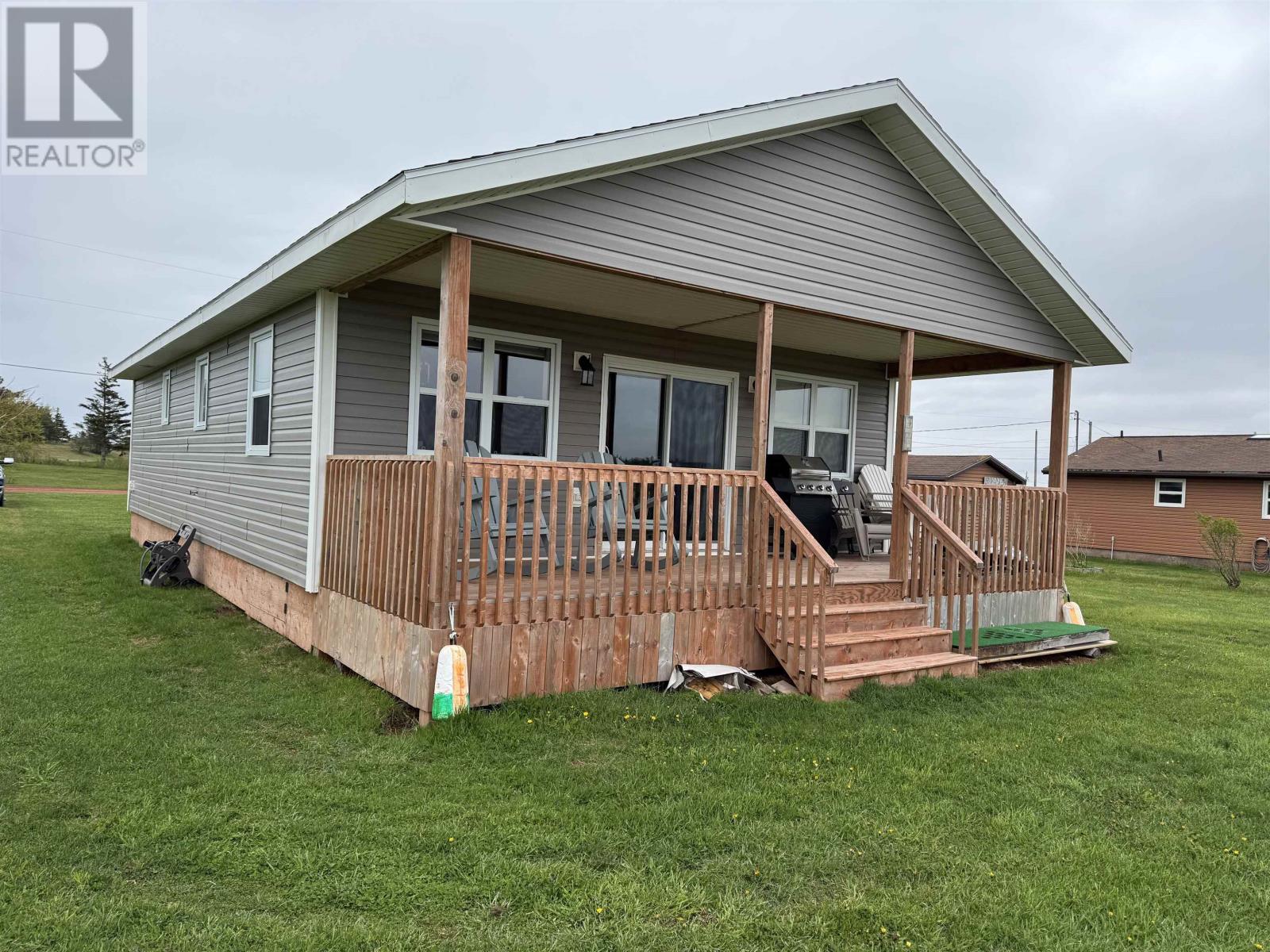 448 Hebridies Ln, New London, PE C0B 1M0