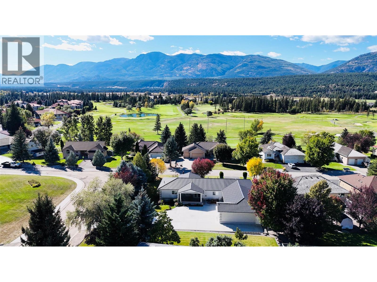 4891 Glen Eagle Dr, Fairmont Hot Springs, BC V0B 1B0