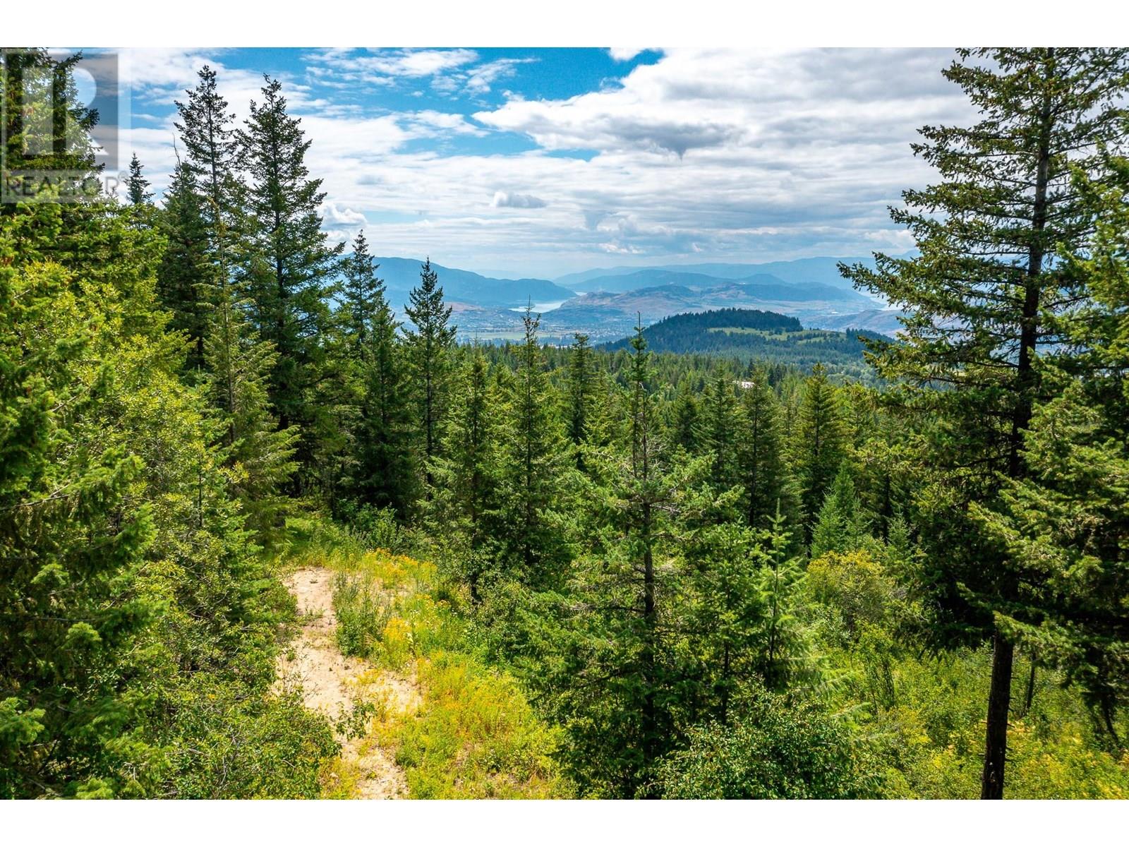 7928 Aspen Rd, Vernon, BC V1B 3M9