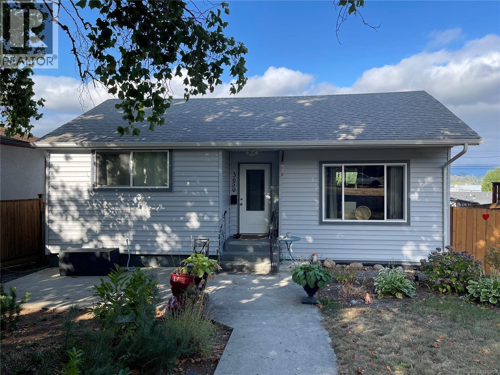 3650 8 Avenue, Port Alberni, BC V9Y 4R5