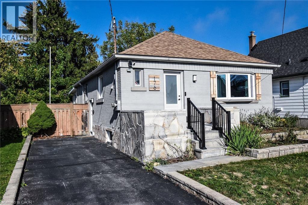 176 E 43rd St, Hamilton, ON L8T 3C2