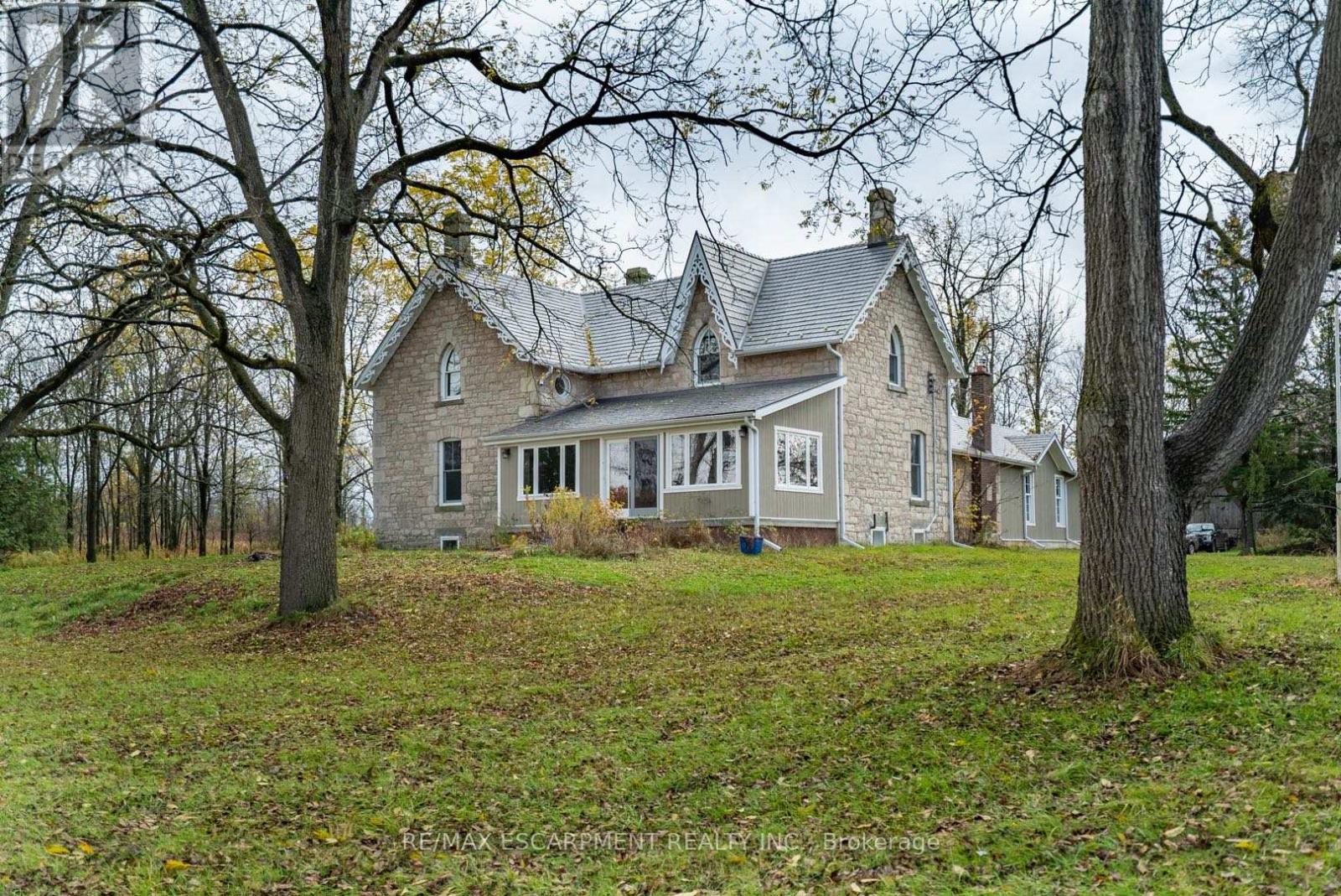 1172 8th Concession Road West, Hamilton, ON N0B 2J0