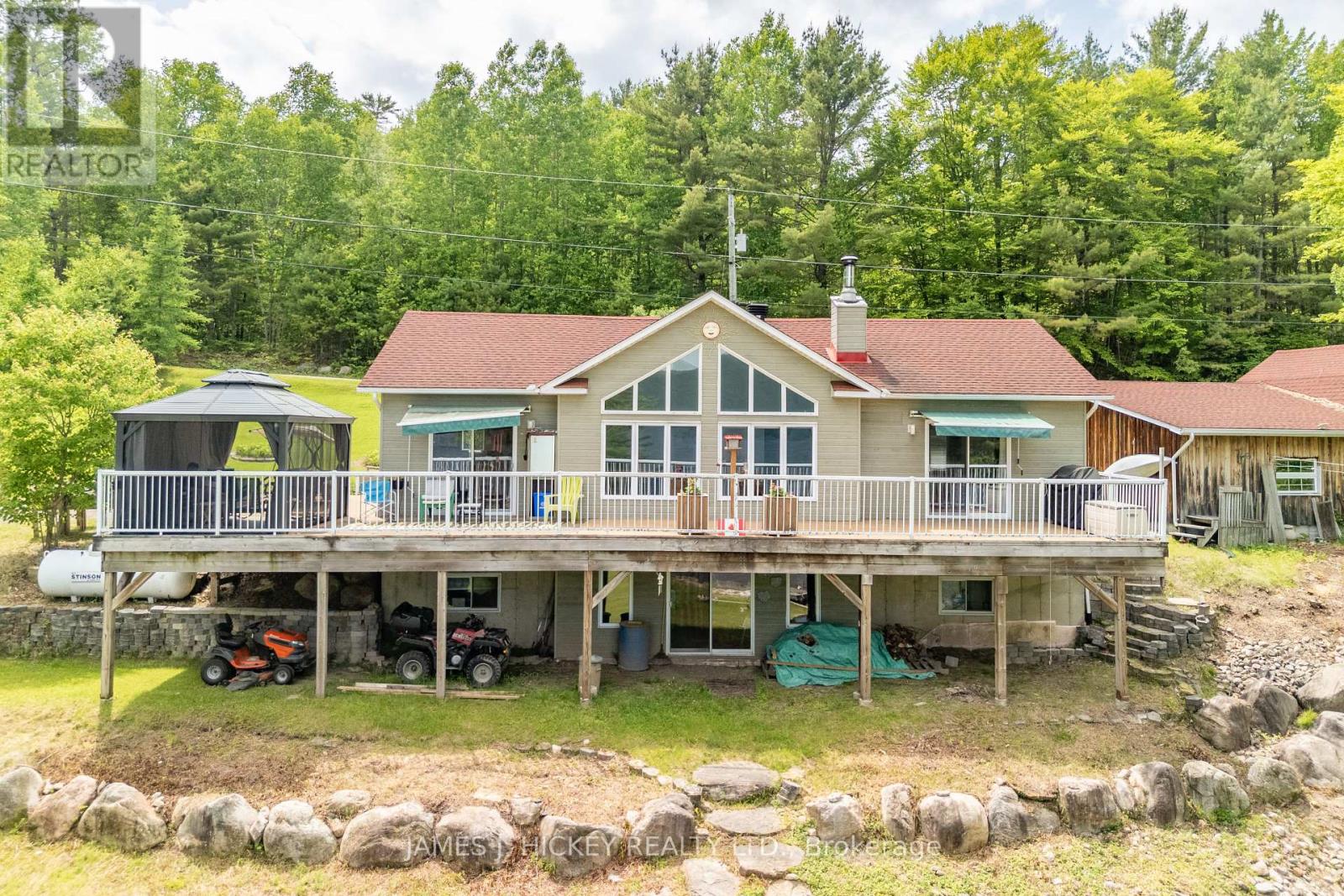 196 Loon Valley Ln, Head, Clara and Maria, ON K0J 2B0