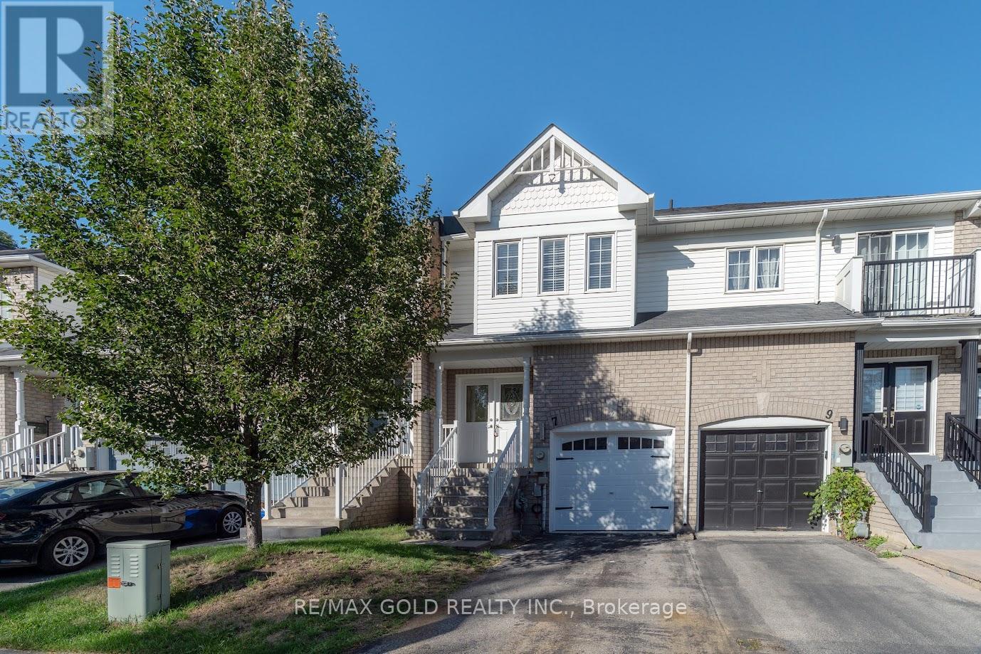 7 Harding St, Halton Hills, ON L7G 6B1