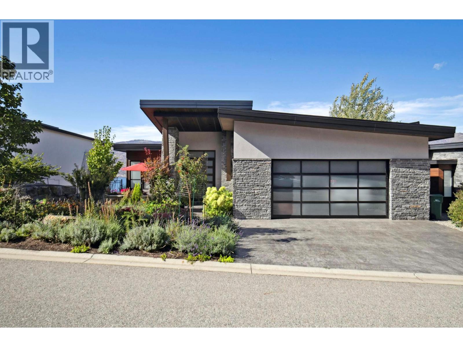 1612 Kimberlite Dr, Lake Country, BC V4V 2T4