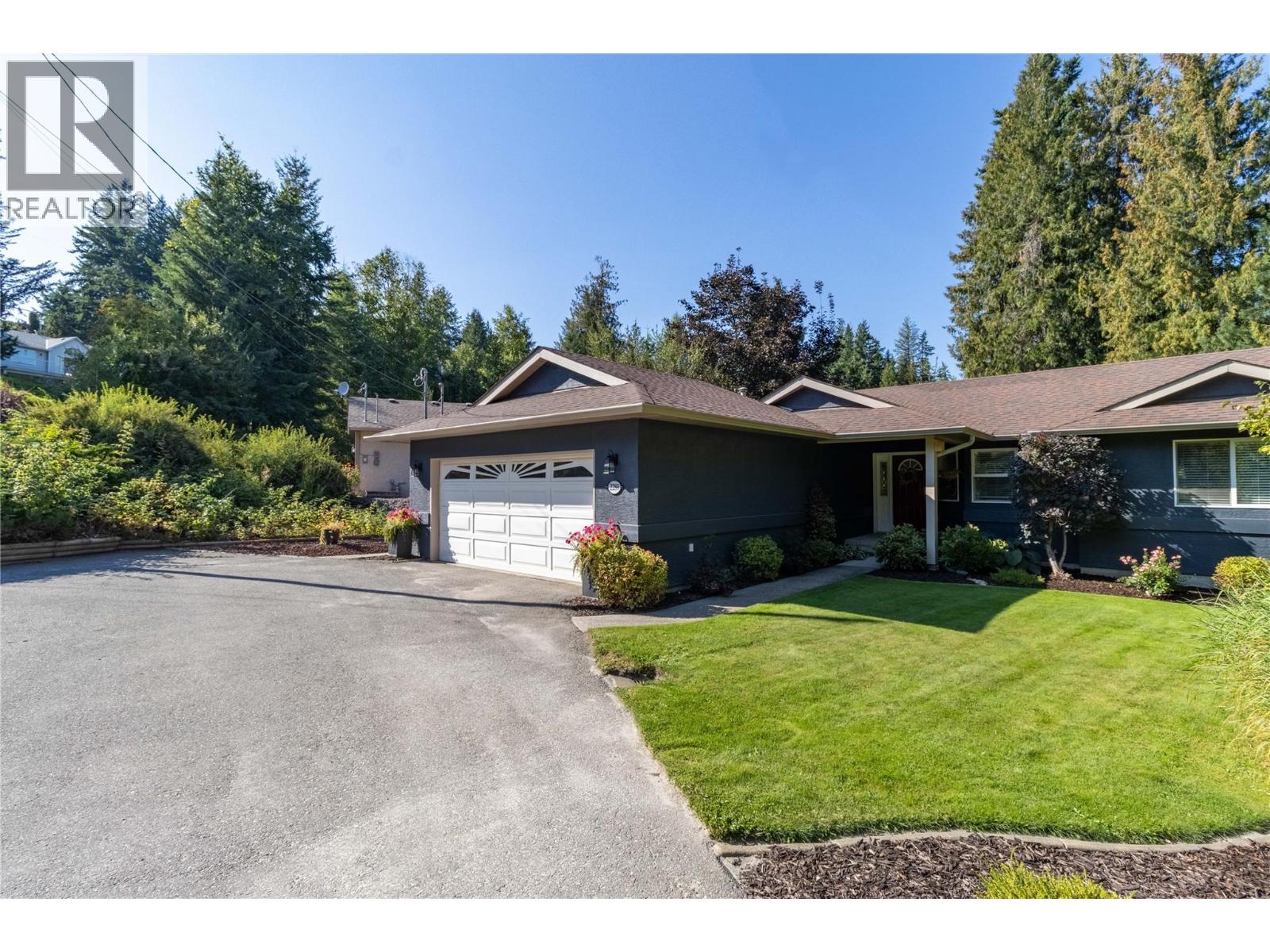 2289 Ta Lana Trl, Sorrento, BC V0E 2W2
