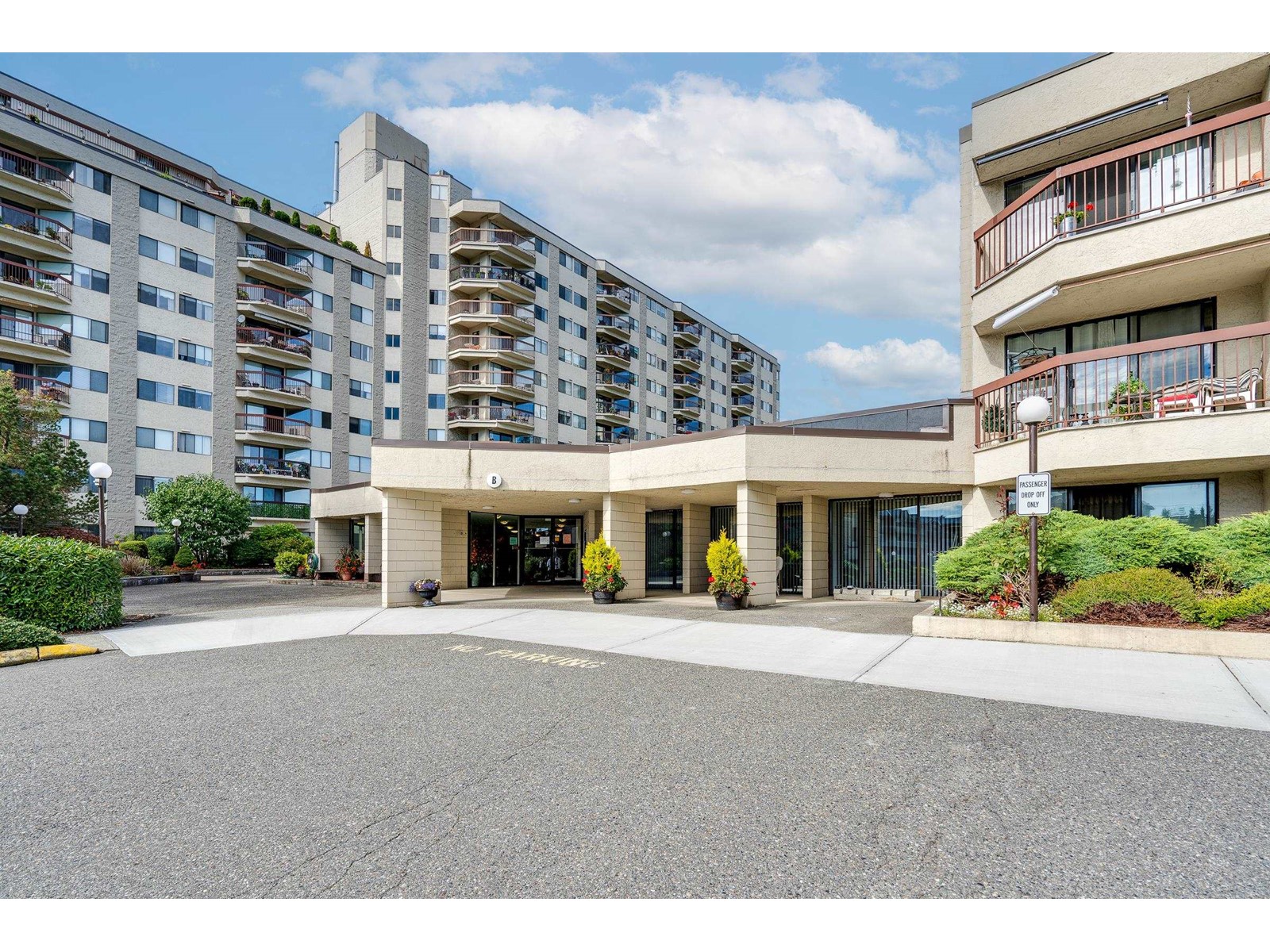 31955 Old Yale Road Unit 235, Abbotsford, BC V2T 4N1