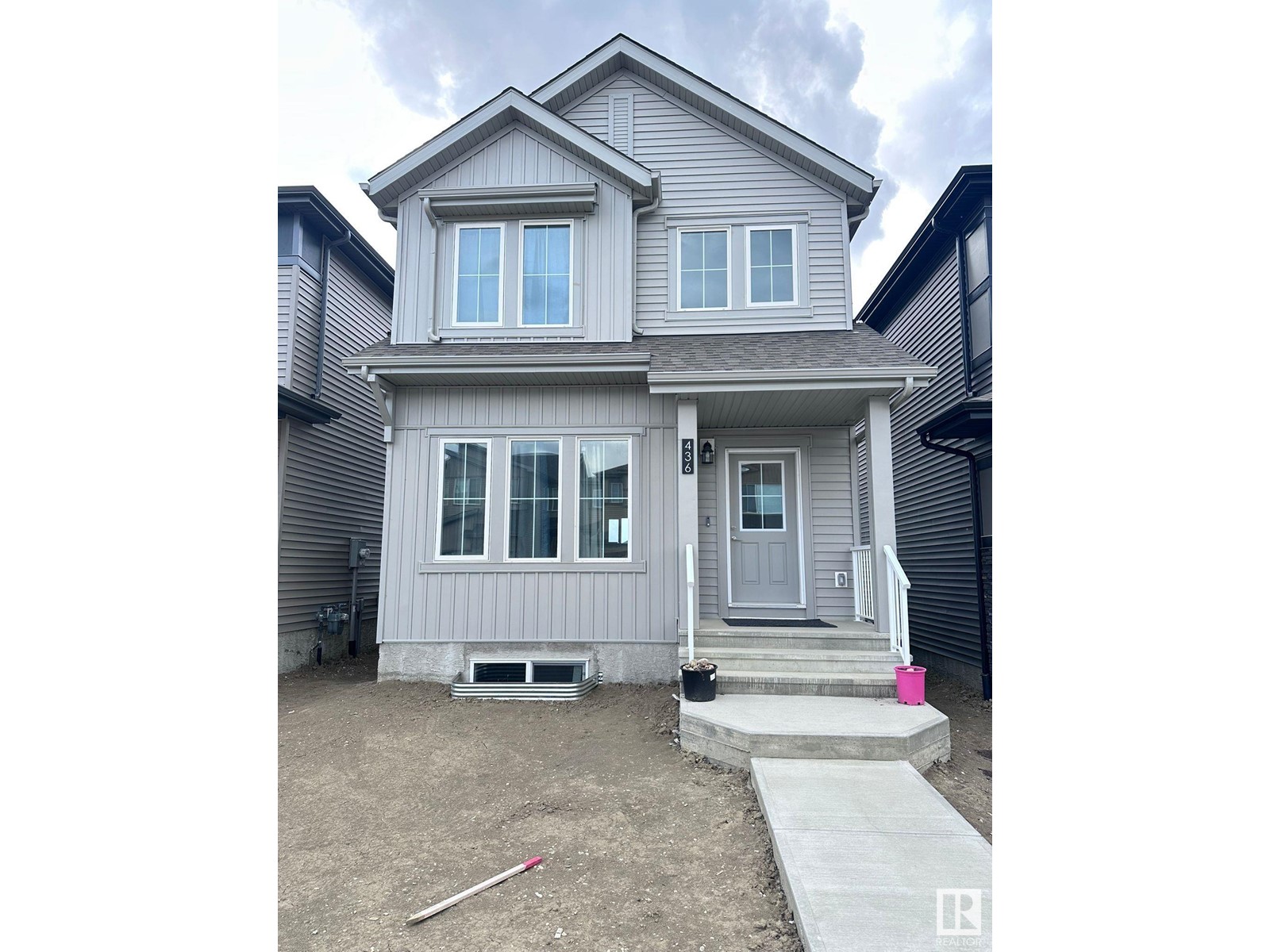 29 St Sw Unit 436, Edmonton, AB T6X 3E7
