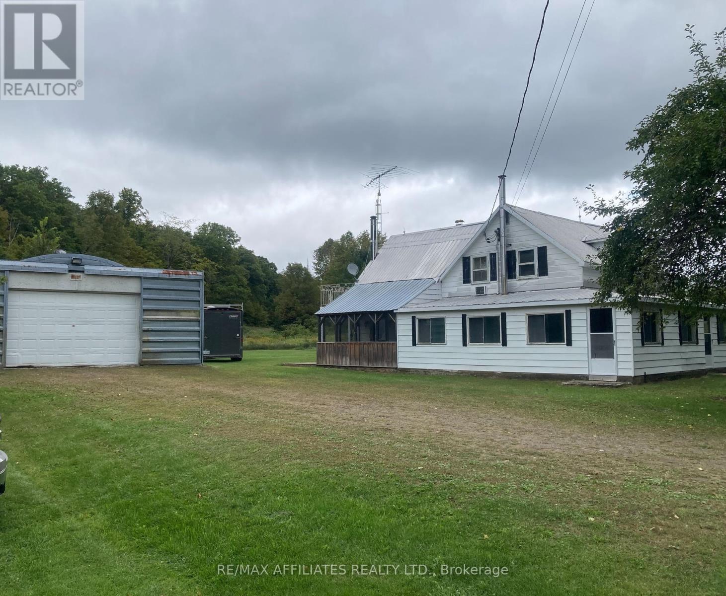 1018 Folger Rd, North Frontenac, ON K0H 2J0