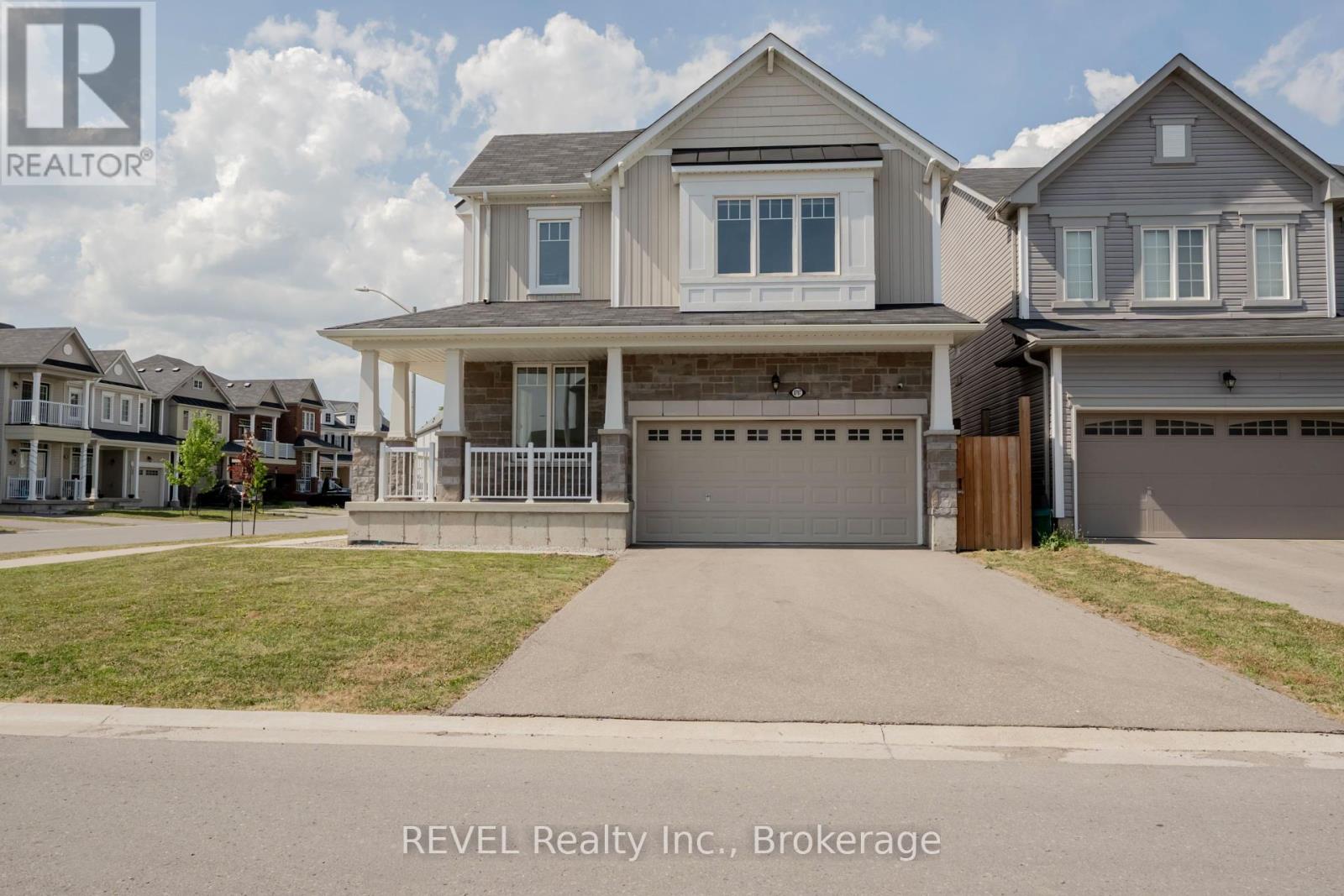 8797 Pawpaw Ln, Niagara Falls, ON L2H 3S4