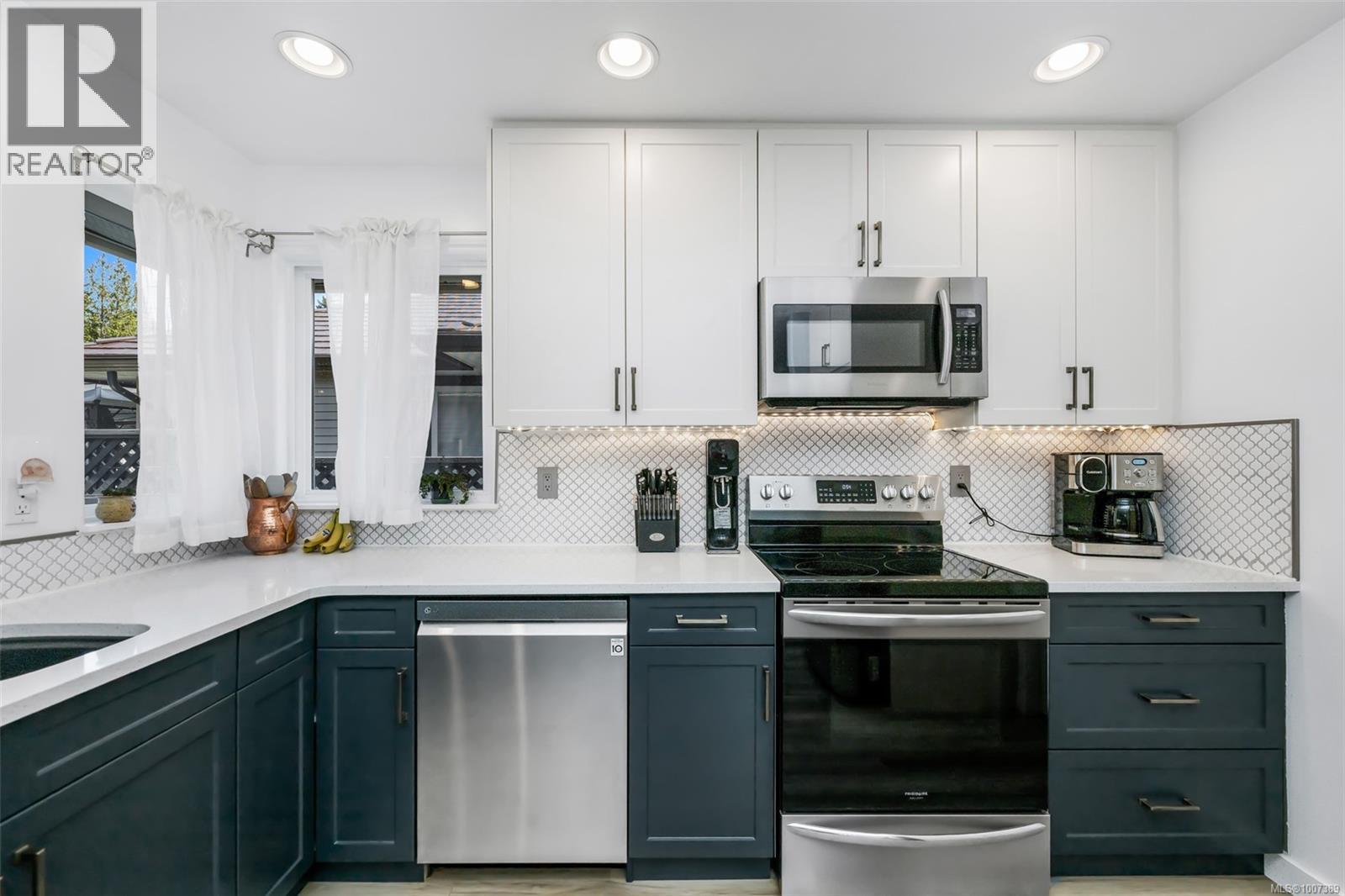 6640 Acreman Pl, Sooke, BC V9Z 0V9