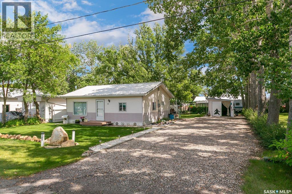 25 Maple St, Dilke, SK S0G 1C0