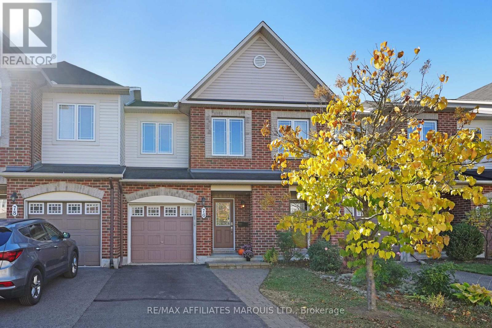 76 Indigo St, Ottawa, ON K1J 0A8