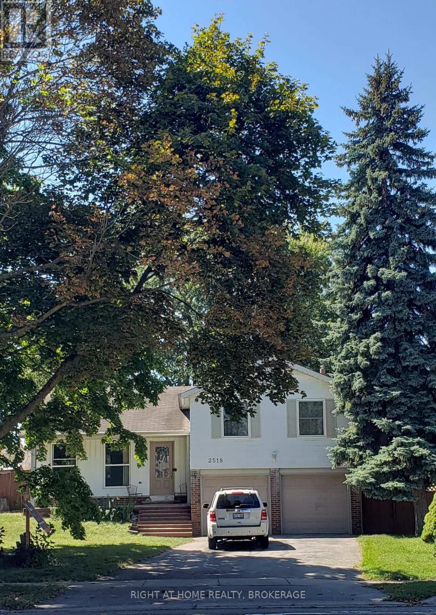 2518 Fifth Line W, Mississauga, ON L5K 1W2