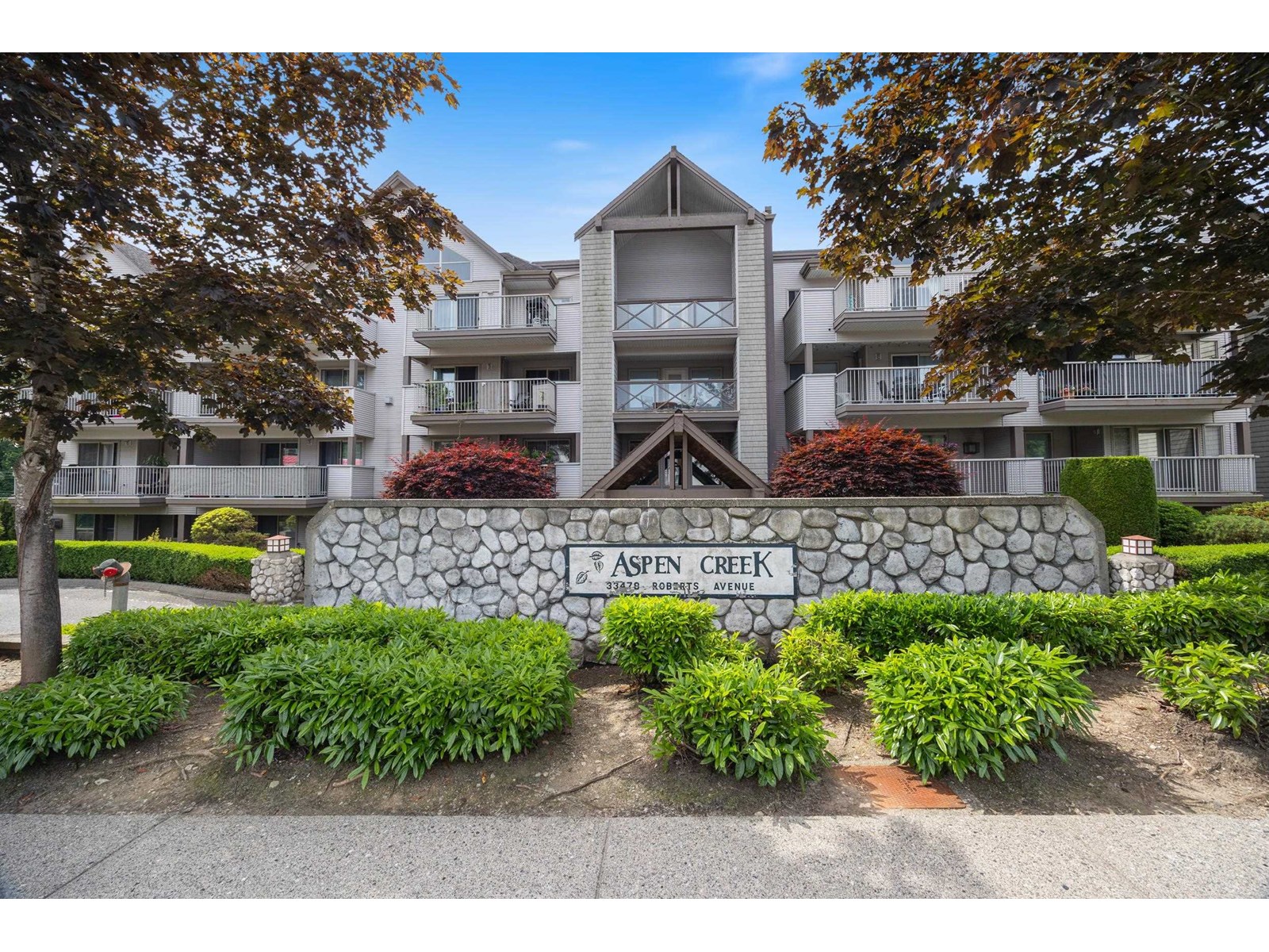 33478 Roberts Avenue Unit 211, Abbotsford, BC V2S 8E1