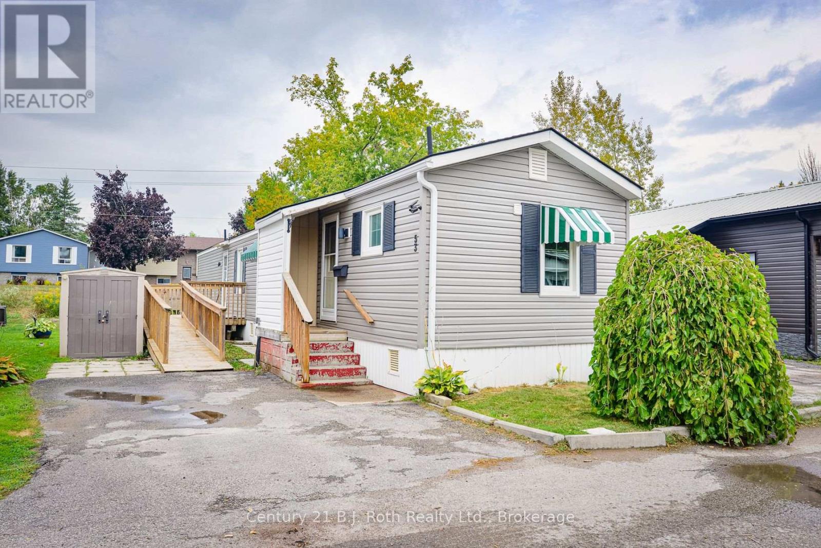 53 580 West St S, Orillia, ON L3V 6L8