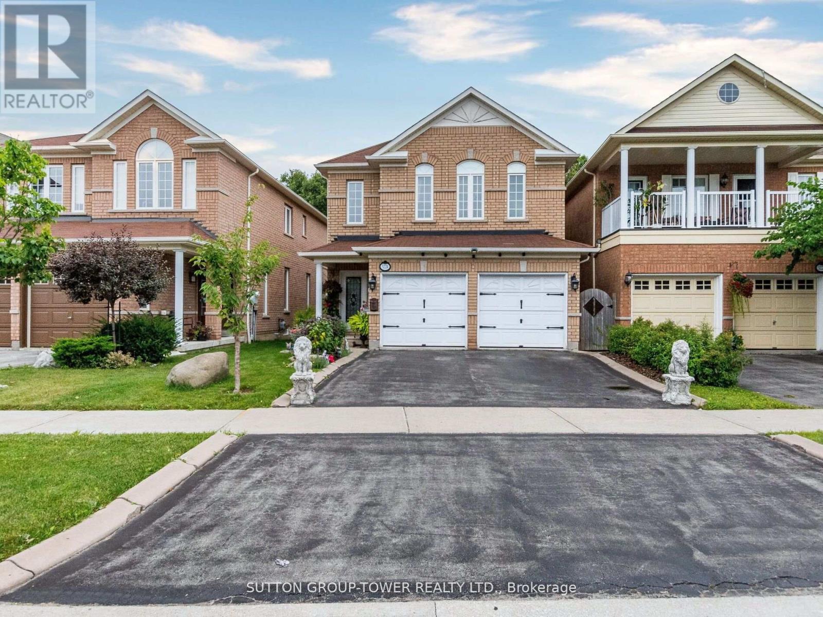 5224 Churchill Meadows Blvd, Mississauga, ON L5M 8C1