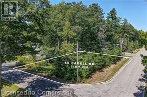 60 Cabell Rd, Tiny, ON L0L 1P1