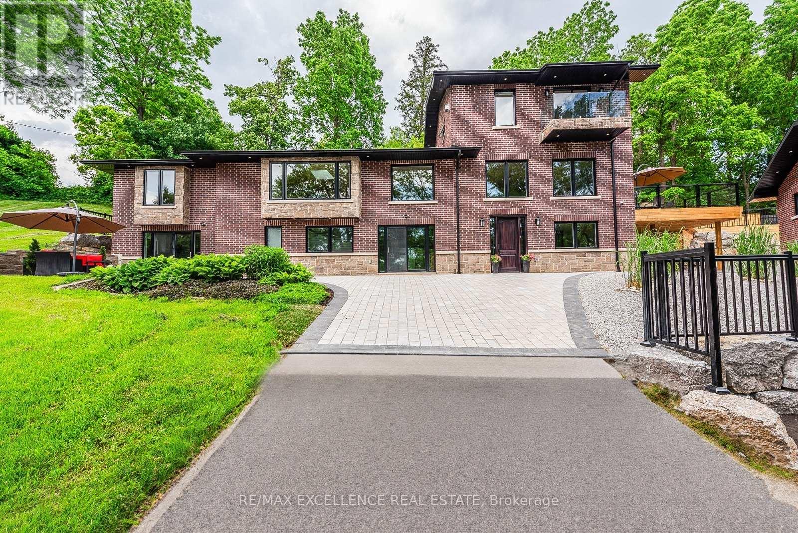 8949 Mississauga Rd, Brampton Credit Valley, ON L6Y 0C2