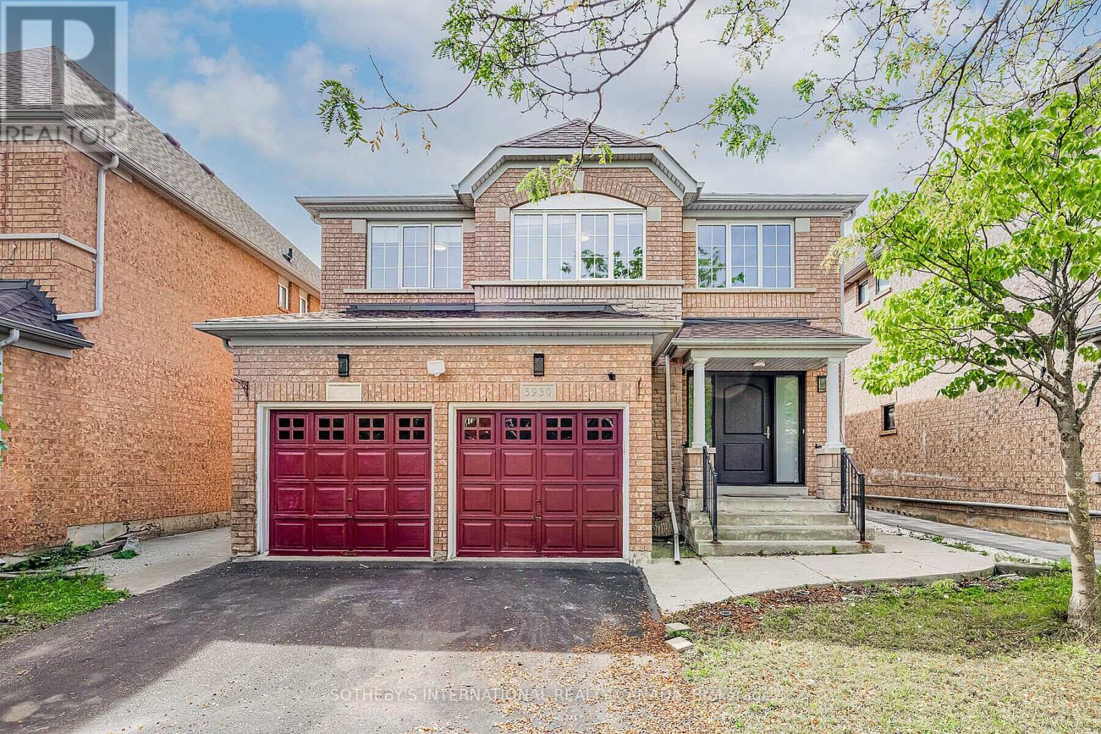 5930 Bassinger Pl, Mississauga, ON L5M 6K5