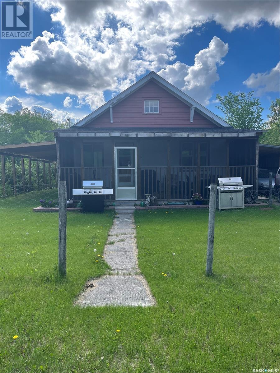 412 1st Avenue West, Buchanan, SK S0A 0J0