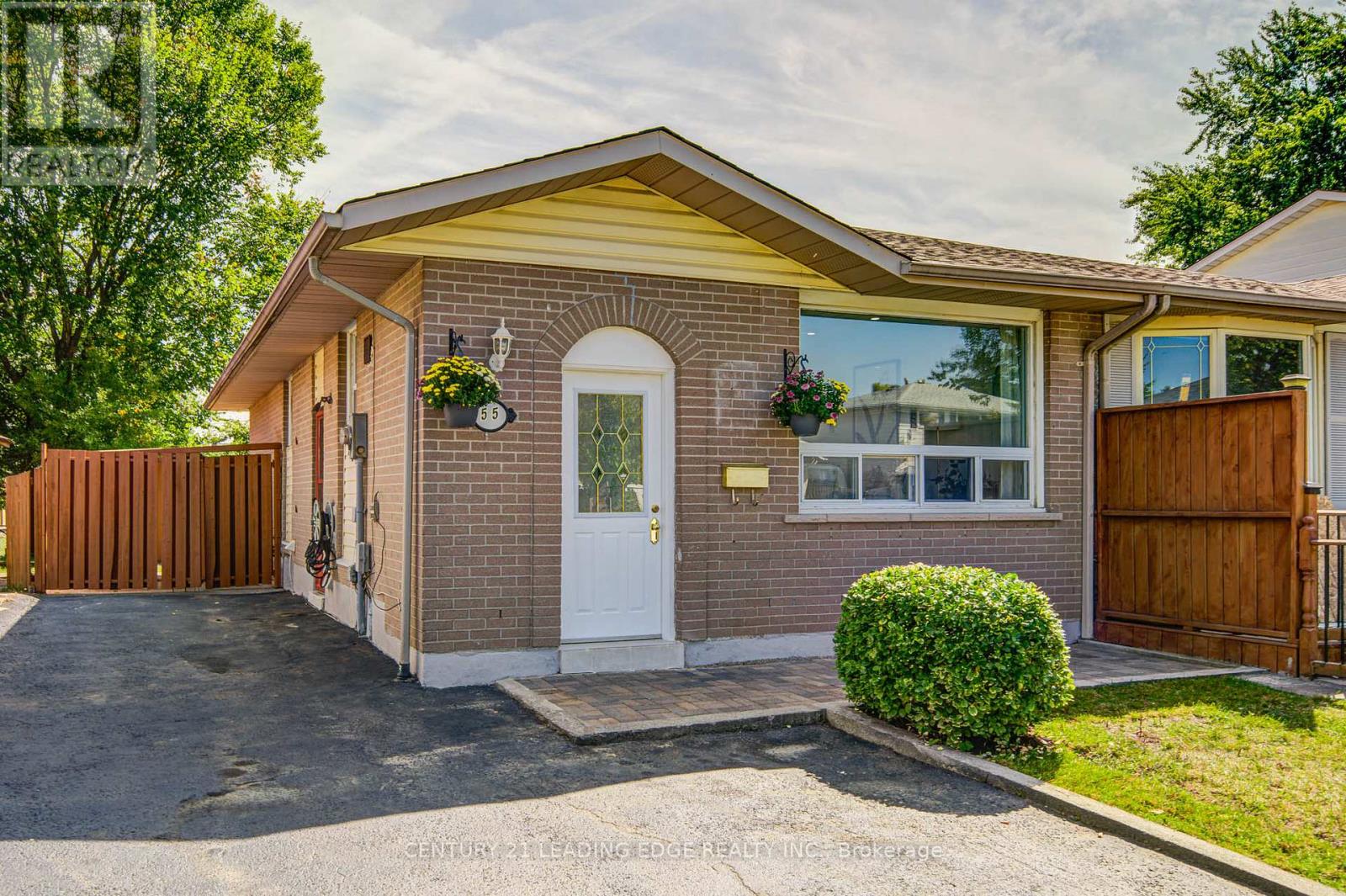 55 Crawford Dr, Brampton, ON L6V 2C6