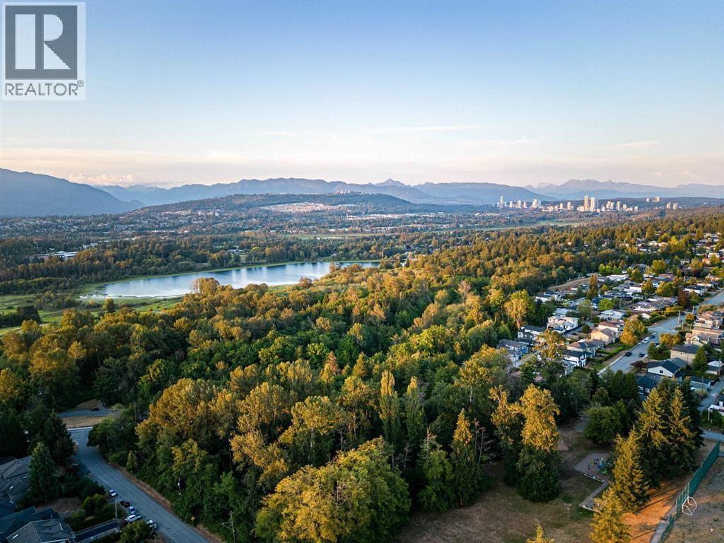 7668 Wheater Ct, Burnaby, BC V5E 4P3