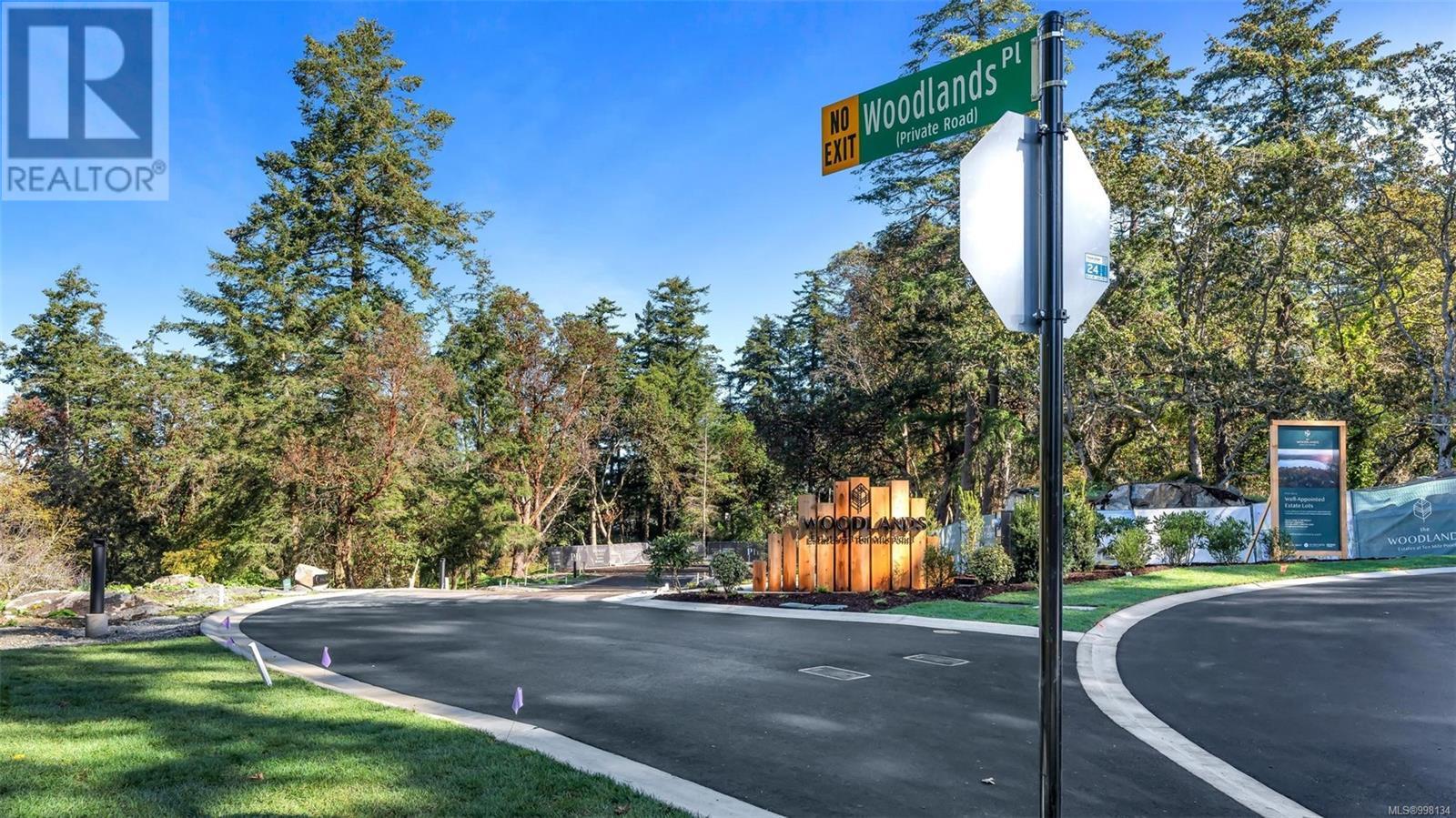 3908 Woodlands Pl, Saanich, BC V8N 4J8