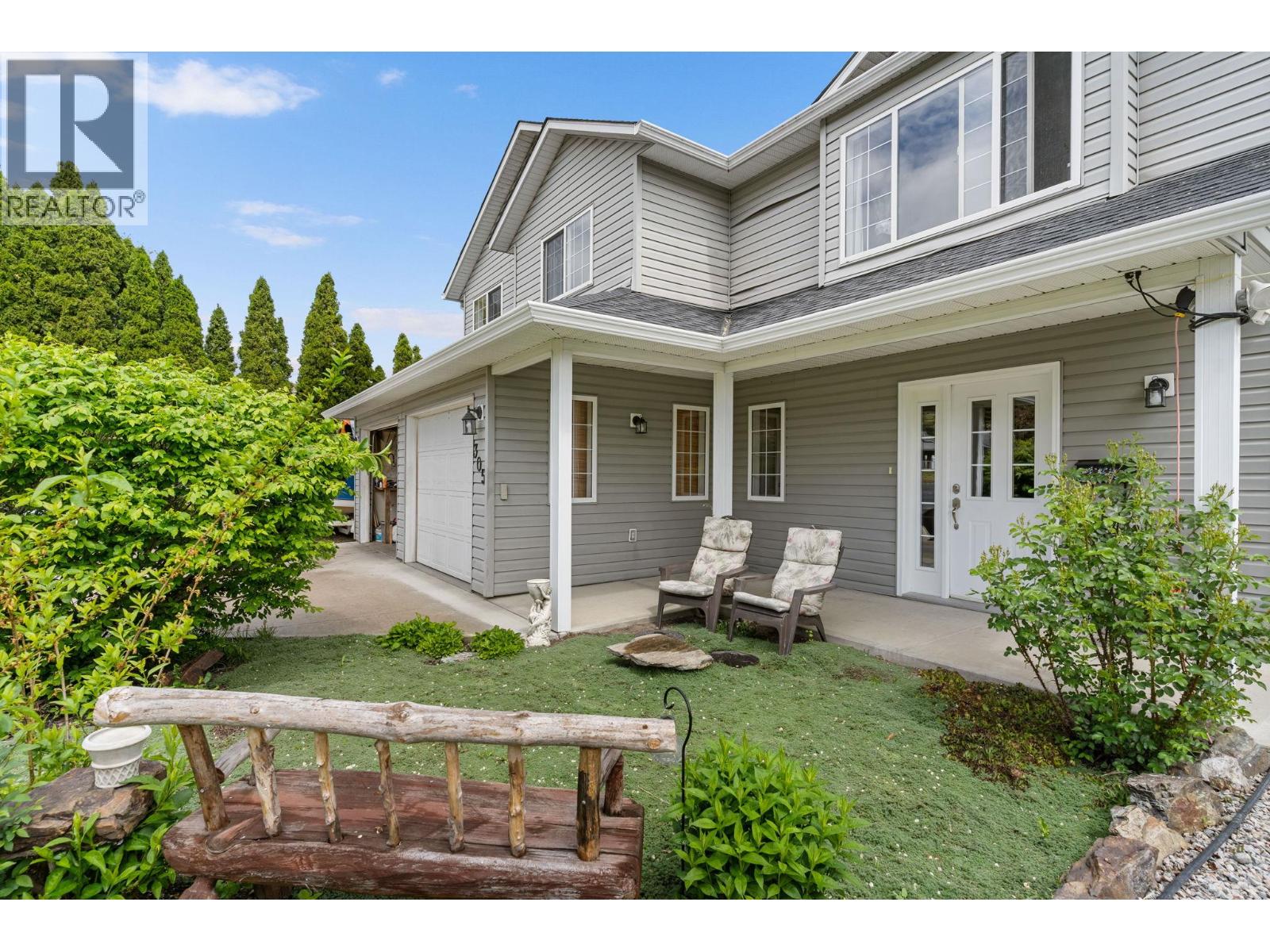 305 Snowsell St N, Kelowna, BC V1V 2C7