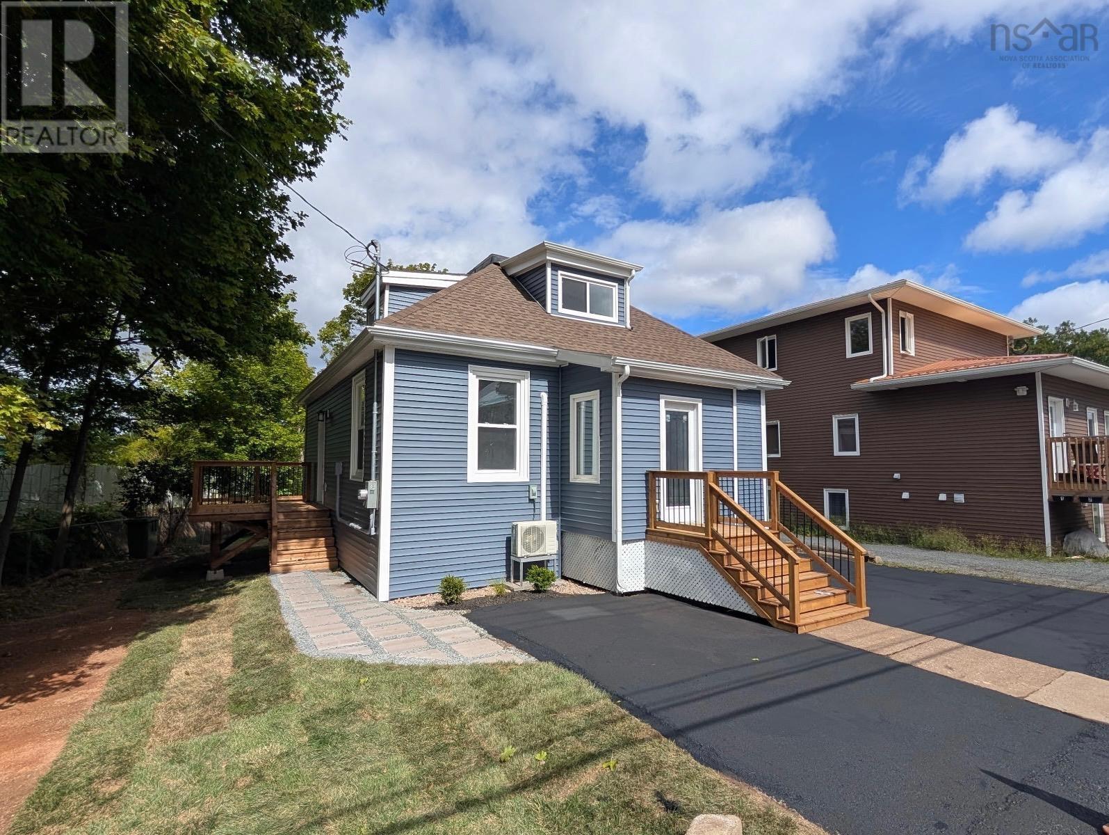131 Brunswick St, Truro, NS B2N 2H5