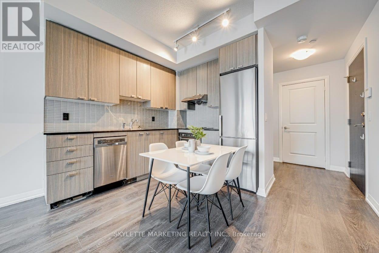 412 50 Ann Oreilly Rd, Toronto, ON M2J 0C9