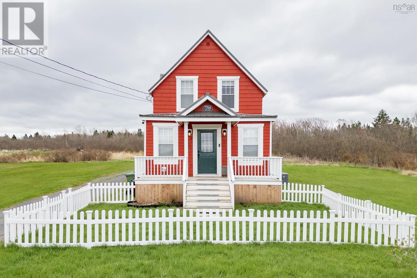 7704 Shulie Rd, Joggins, NS B0L 1A0