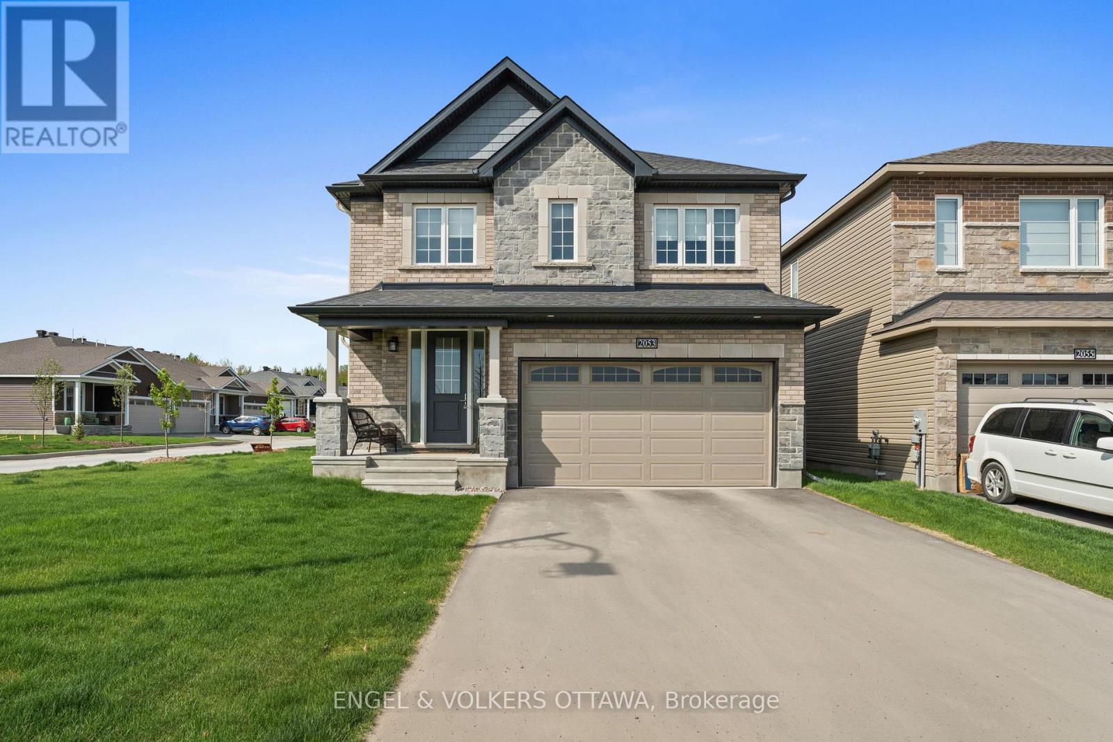 2053 Wanderer Ave, Ottawa, ON K4M 0X1
