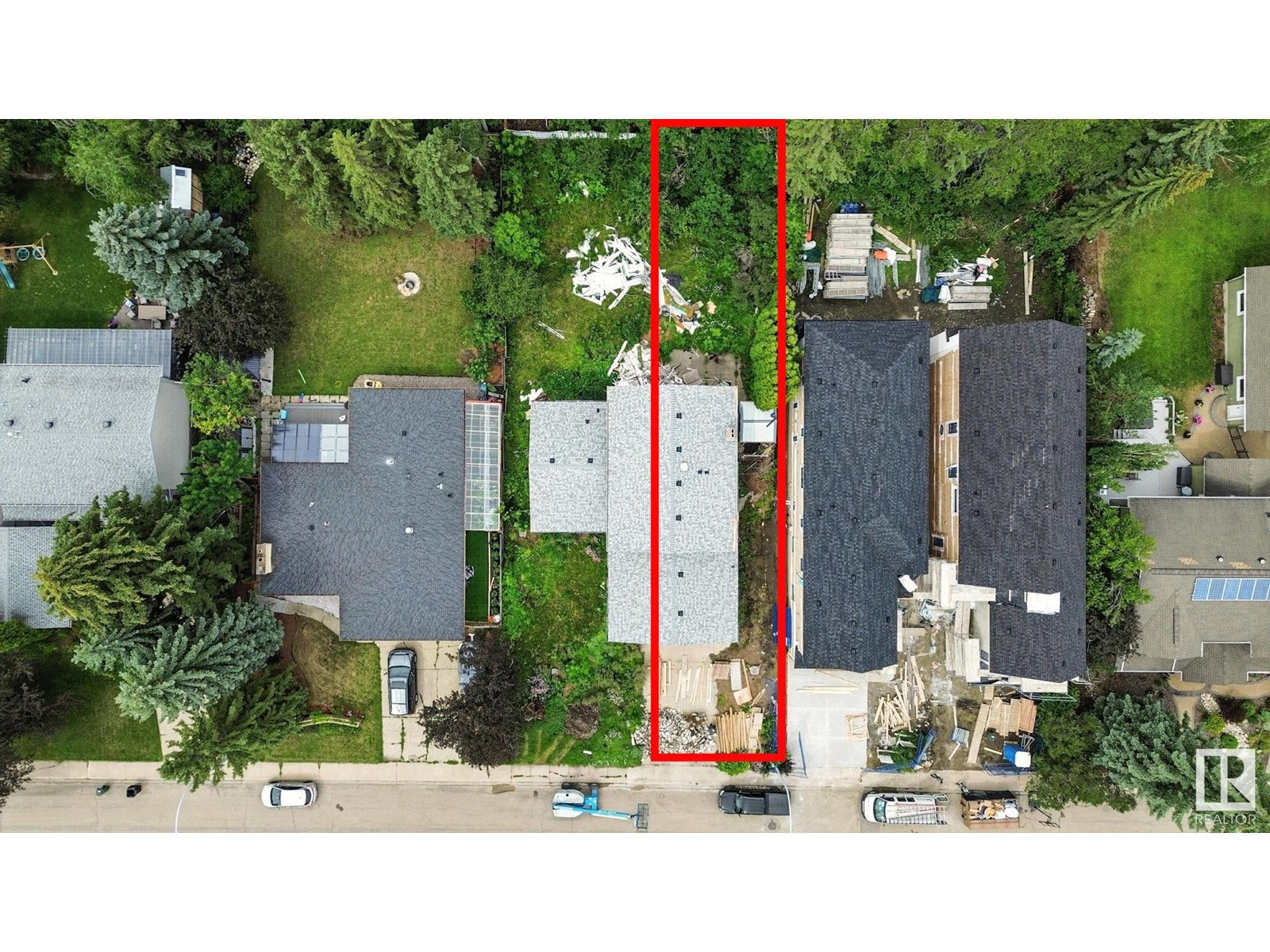 39 Av Nw Unit 12416, Edmonton, AB T6J 0N2