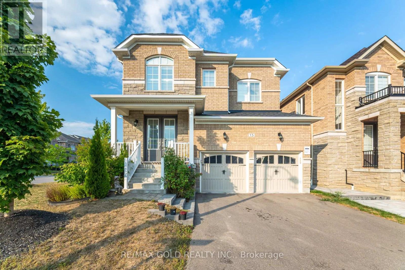 15 Henry Wilson Dr, Caledon, ON L7C 4E8