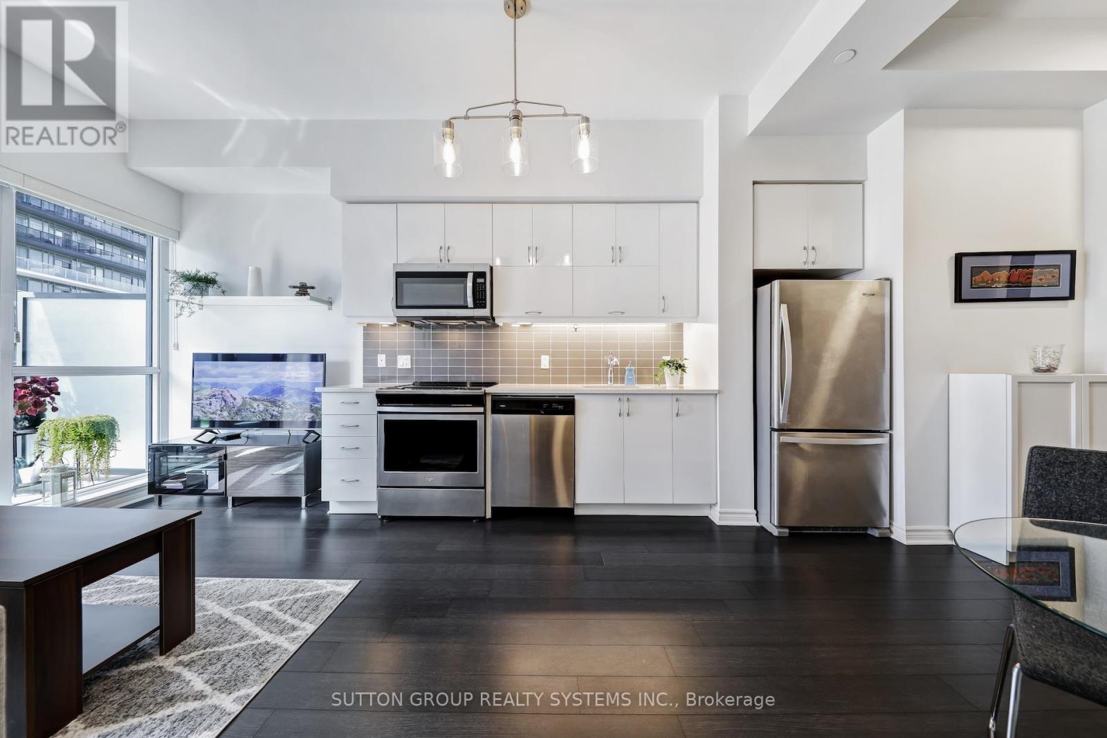 1604 39 Annie Craig Dr, Toronto, ON M8V 0H1