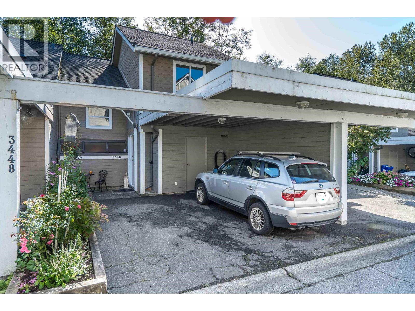 3448 Weymoor Pl, Vancouver, BC V5S 4G5