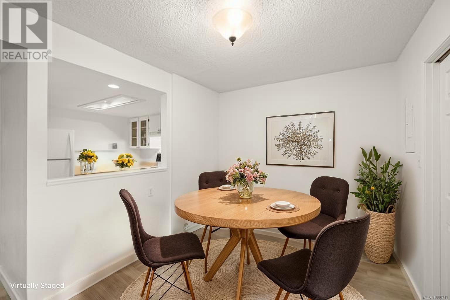 1500 Glentana Rd Unit 4 Rd, View Royal, BC V9A 7A1