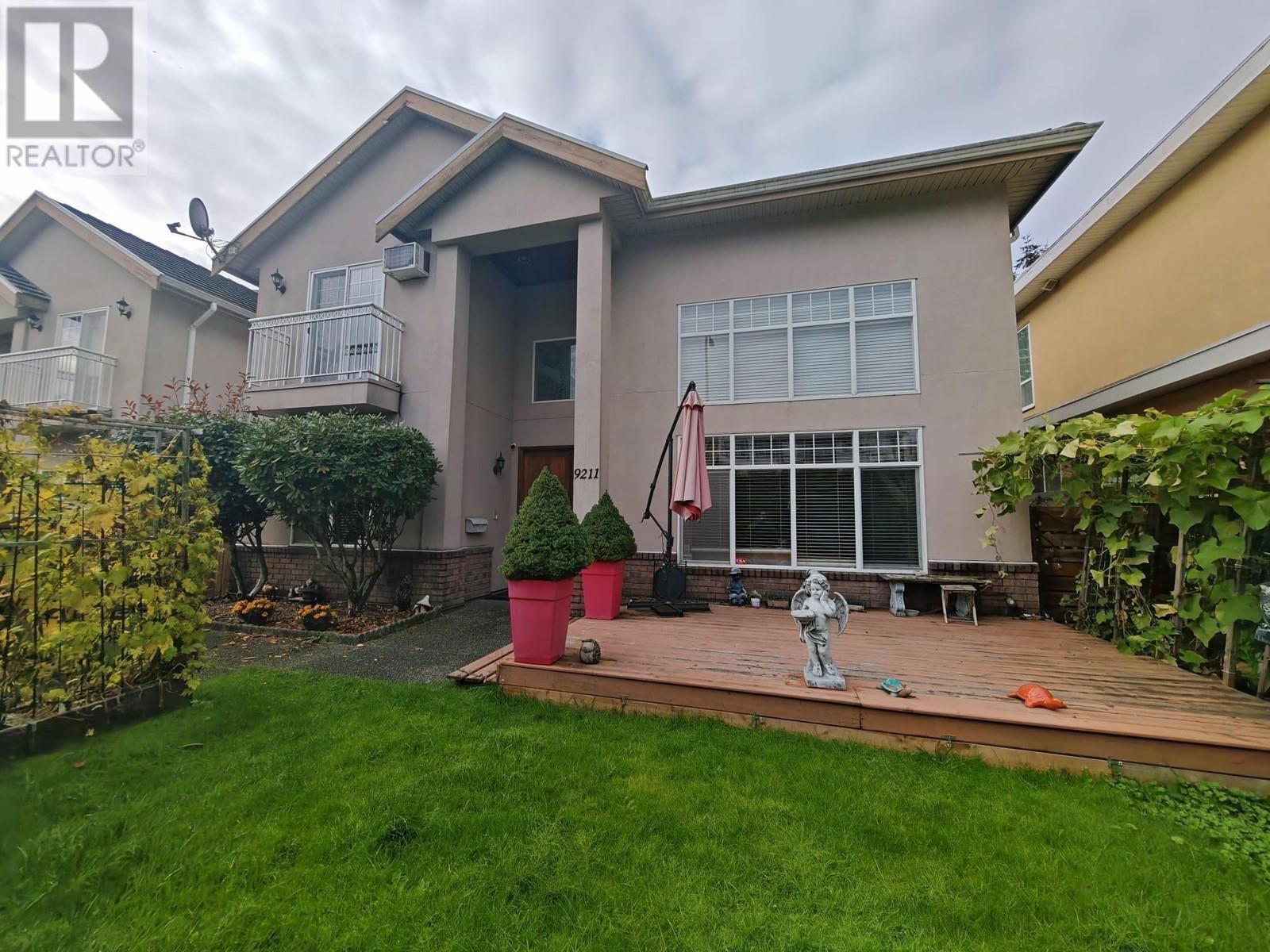 9211 No 3 Rd, Richmond, BC V7A 1W1
