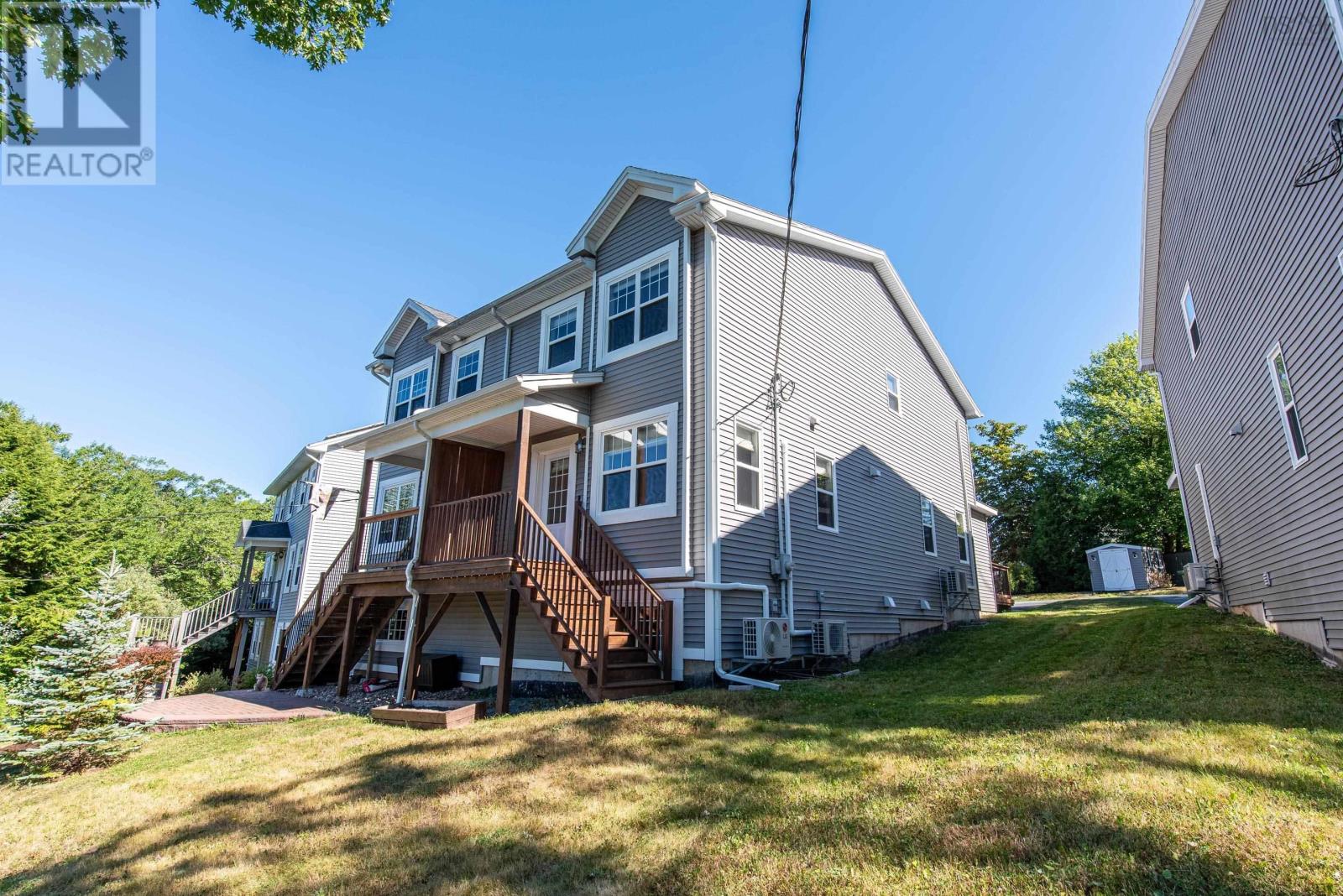 8 Analise Ln, Bedford, NS B4A 0J2