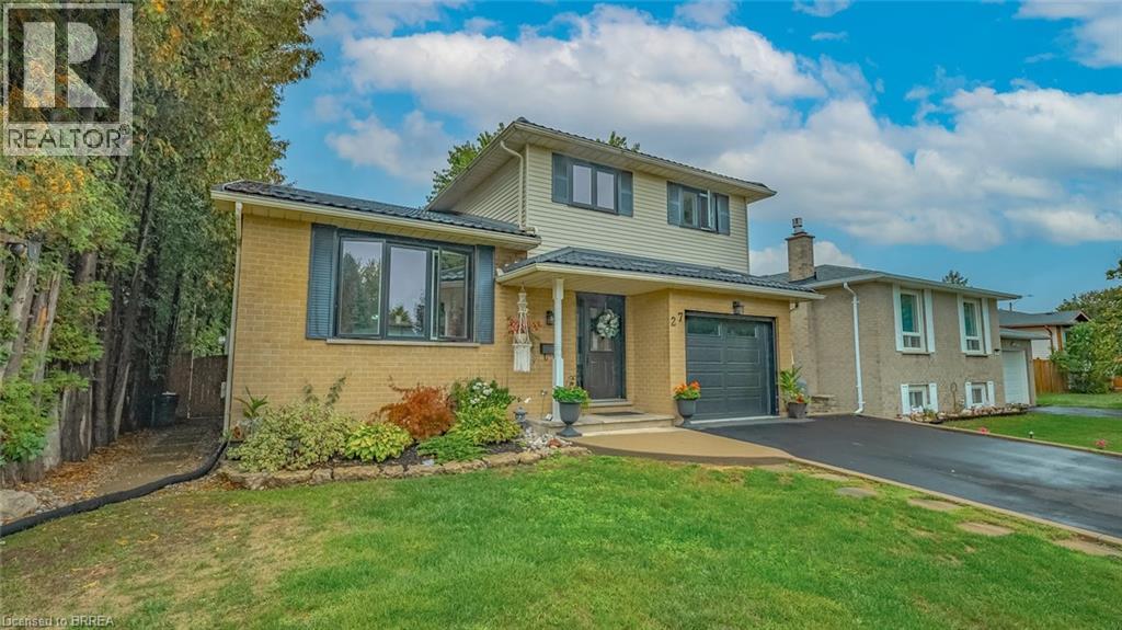 27 Gillin Rd, Brantford, ON N3P 1T6