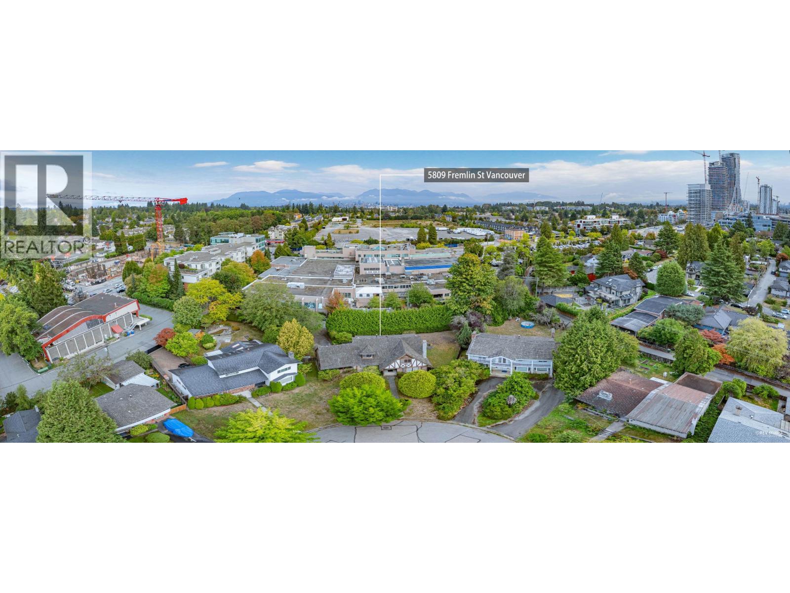 5809 Fremlin St, Vancouver, BC V5Z 3W6